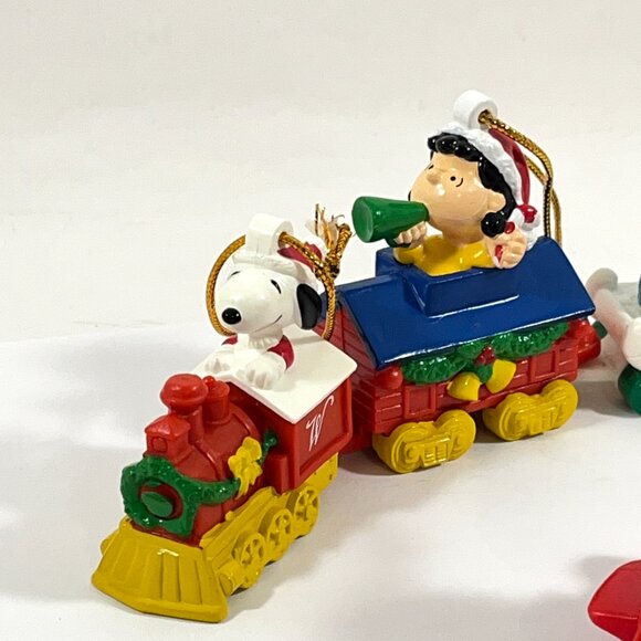 Peanuts Snoopy Whitman's Christmas PVC Ornaments Lot of 8 Train Set -  2" - 2.5" - Picture 3 of 14